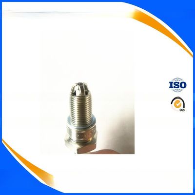 WR7LTC 2 Spark Plug VW Spark Plug GOL Modelo de carro para melhorar o desempenho do motor