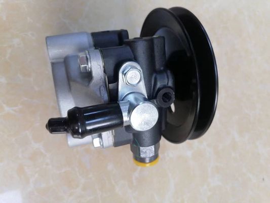 44320-26063 Bomba de direção para Toyota Hiace Van RZH114 Com tecnologia avançada