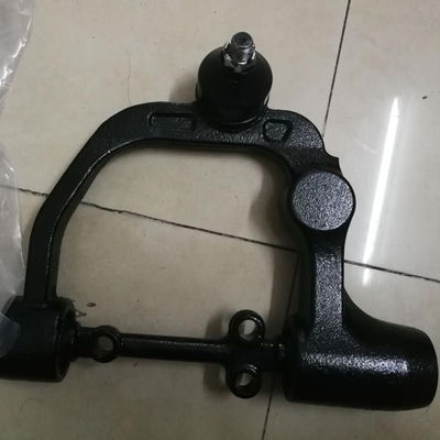 OEM Standard Control Arm 54525-VW100 54545-VX100 para Nissan Urvan E25