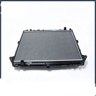 Radiador de peças para automóveis para Toyota Hilux 16400-0C180 N.O. de referência 60532430