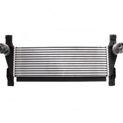 OE NO. 14461-EB360 Intercooler para Navara D40 Melhorar o resfriamento do seu motor