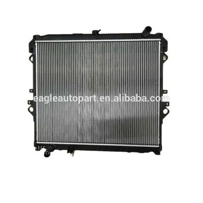 Radiador de excelente desempenho 16400-0c280 para Toyota Revo 2016 gasolina