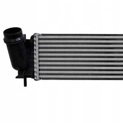 Intercooler para Nissan Navara NP300 Renault Alaskan 2.5 dCi 4x4 144614KV1A 2014- Top-