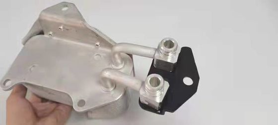 AB39-7A095-BB AB39-7A095 JB3G-7A095-BA AT Refrigerador de óleo Assy para Ford Ranger 2012
