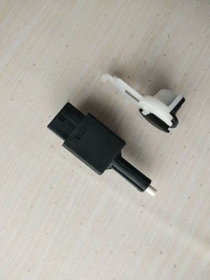 93810-3S700 Interruptor de luz de travão para 2015- Hyundai Accent I20 Tucson Kia Rio Ano 2015-
