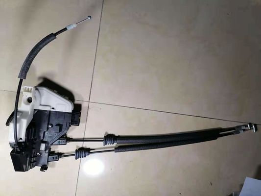 Santa Fe 81320-2W010 Porta da frente fechado montagem sistema trancavel Peças de automóvel coreano