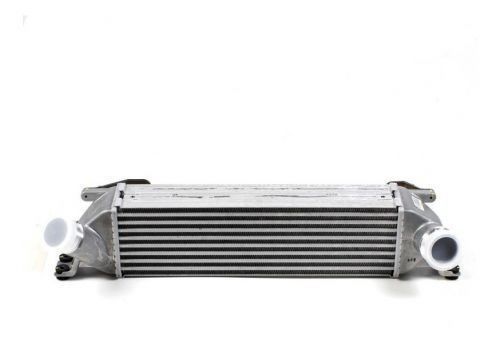 281904A701 Intercooler Cooler para motor HYUNDAI H1 2500 2007-2014 e eficiência