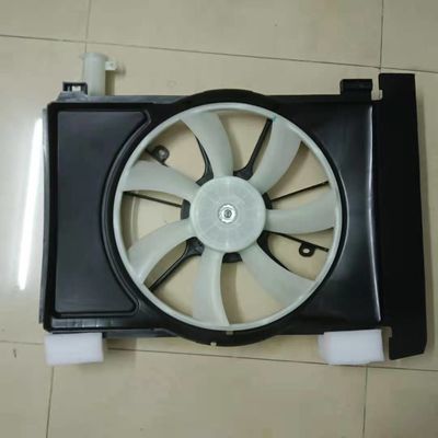 1.3 Ventilador para Toyota Yaris Vois 2013-2016 Modelo de carro 16711-0M110
