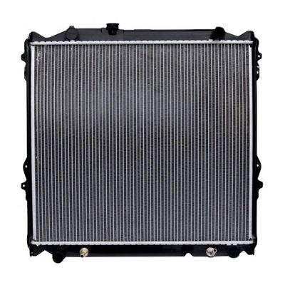 OE NO. 16400-75190 N.O. de referência TO2311 Radiador de arrefecimento do motor para Toyota Prado Vzj