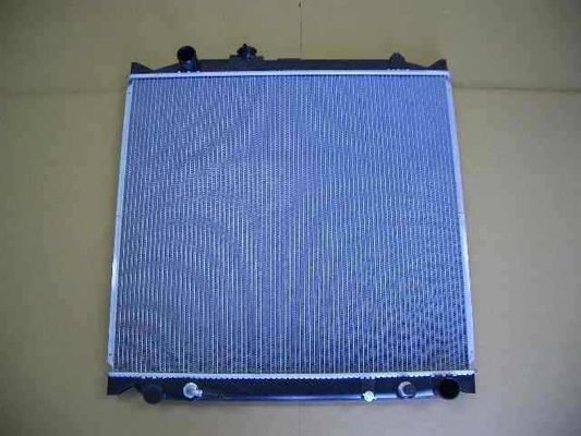 Radiador de refrigeração do motor para Toyota Landcruiser 16400-67140 16400-67121 16400-67120