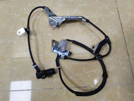 89564-60040 Sensor de velocidade ABS Para LX470 Toyota Land Cruiser 98-07 ABS Frente Direita