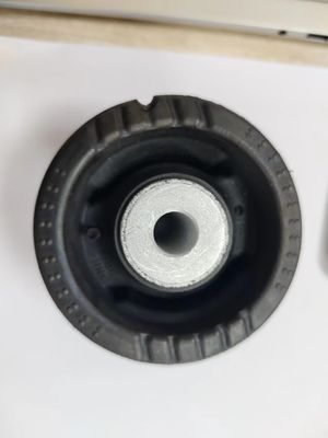 Para Hyundai Accent Kia Rio Bush Braço traseiro de bucha com Oem 55160-1R000