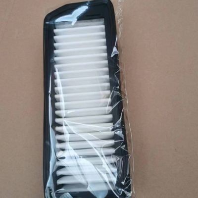 13780-67M00 Elementos de filtro de ar Suzuki Celerio 2014 Filtro de ar automotivo
