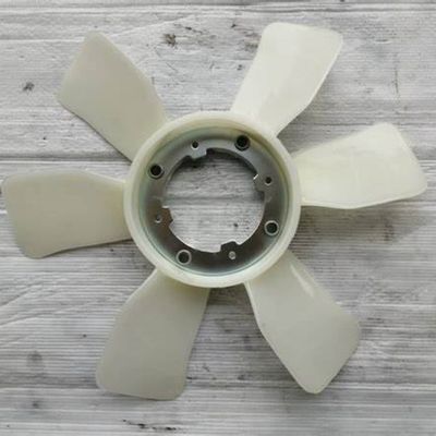 ME035139 Mitsubishi Truck FUSO 6D16 Lâmina de ventilador para motor 3.9DT 2001-2001