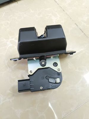 81230-3Z000 Trava de fecho de porta traseira do porta-malas para Hyundai Santa Fe Kia Sedona Sorento 2013-2020 para 2015-2018 Hyundai