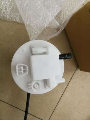 Filtro de combustível no reservatório OE NO. 77024-42011 com papel de filtro importado para Toyota Lexus NX Rav4