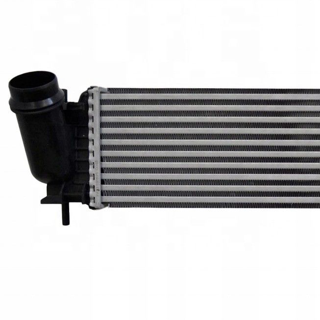 Intercooler para Nissan Navara NP300 Renault Alaskan 2.5 dCi 4x4 144614KV1A 2014- Top-