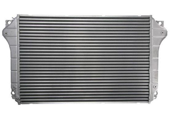 17940-0R010 Intercooler para toyota avensis corrolla